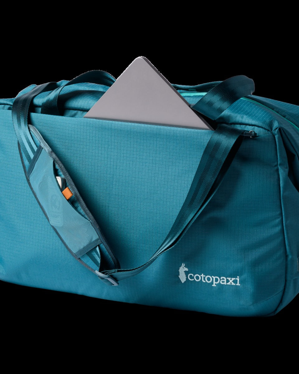 Viaje 45L Travel Duffel