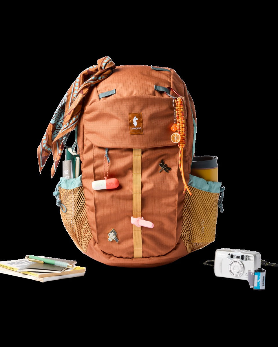 Clase 28L Daypack
