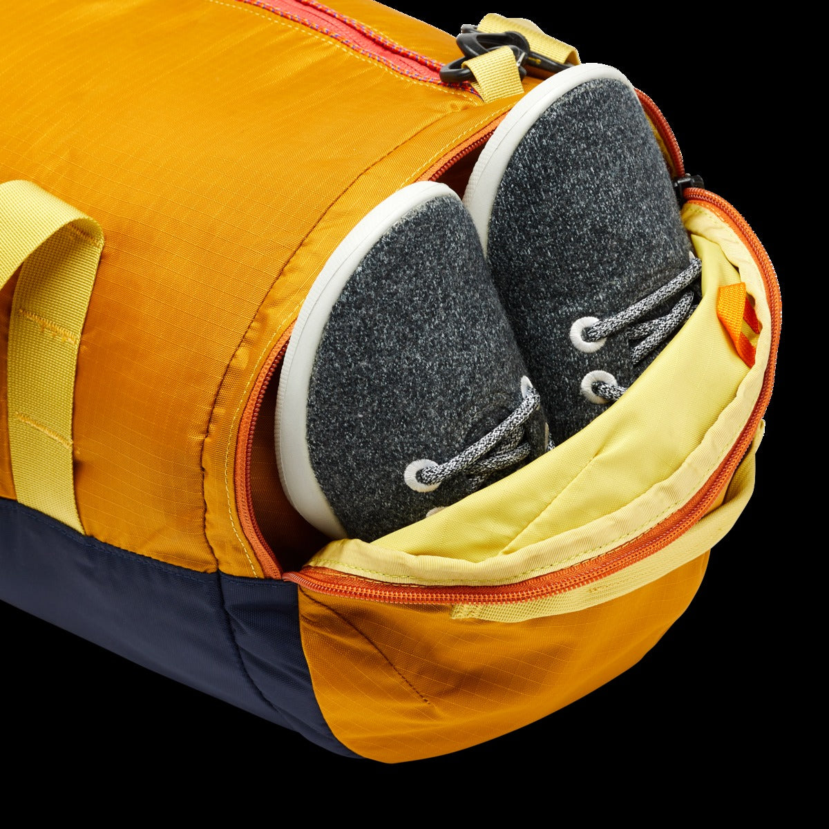 Ligera 32L Duffel Bag - Cada Día