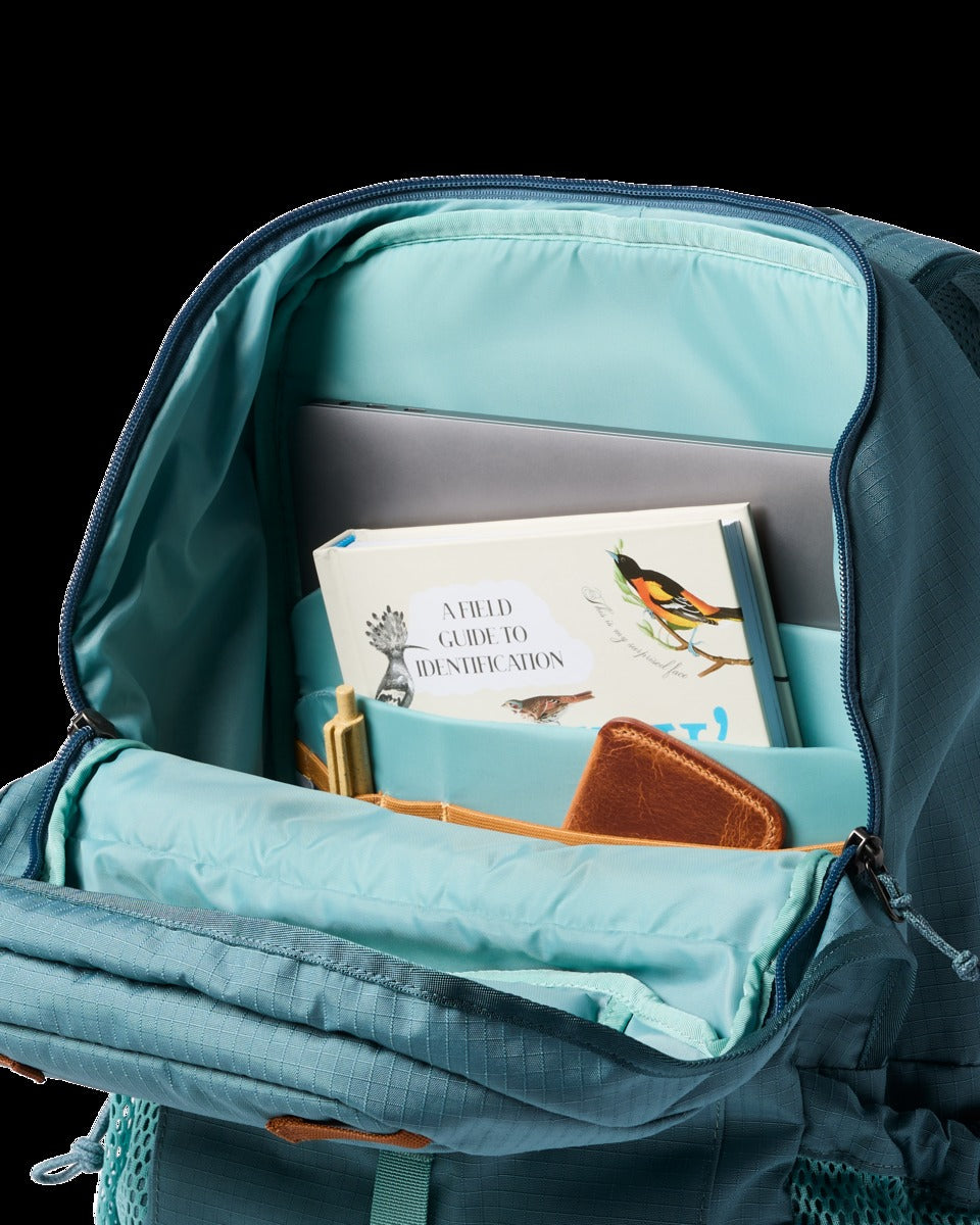 Clase 28L Daypack
