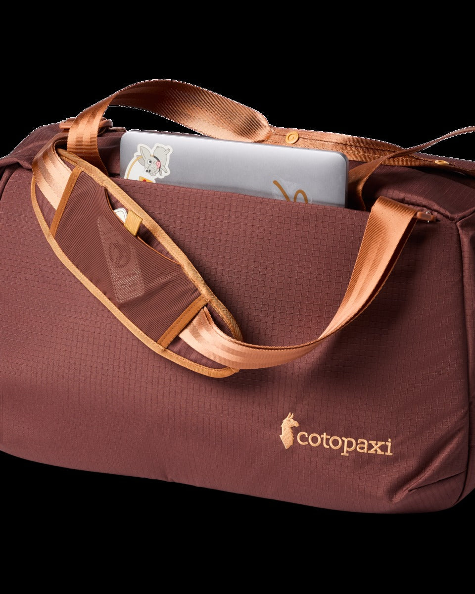 Viaje 35L Travel Duffel