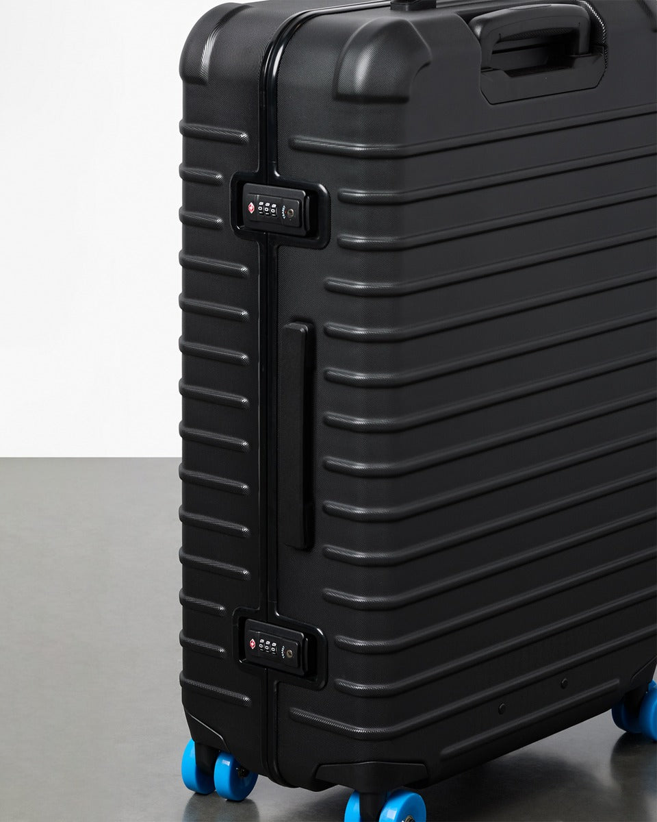 Coraza Suitcase - Medium Checked