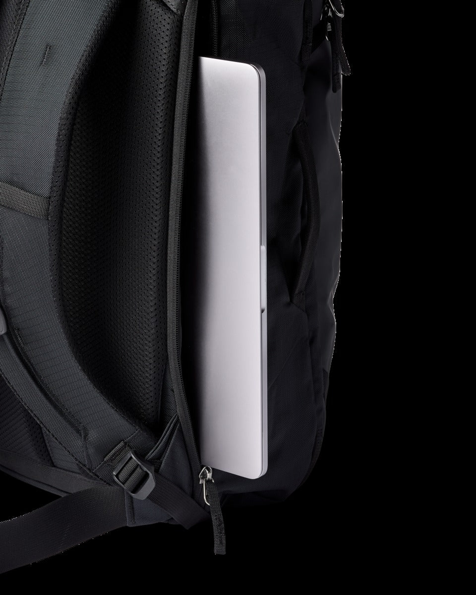 Allpa 28L Travel Pack