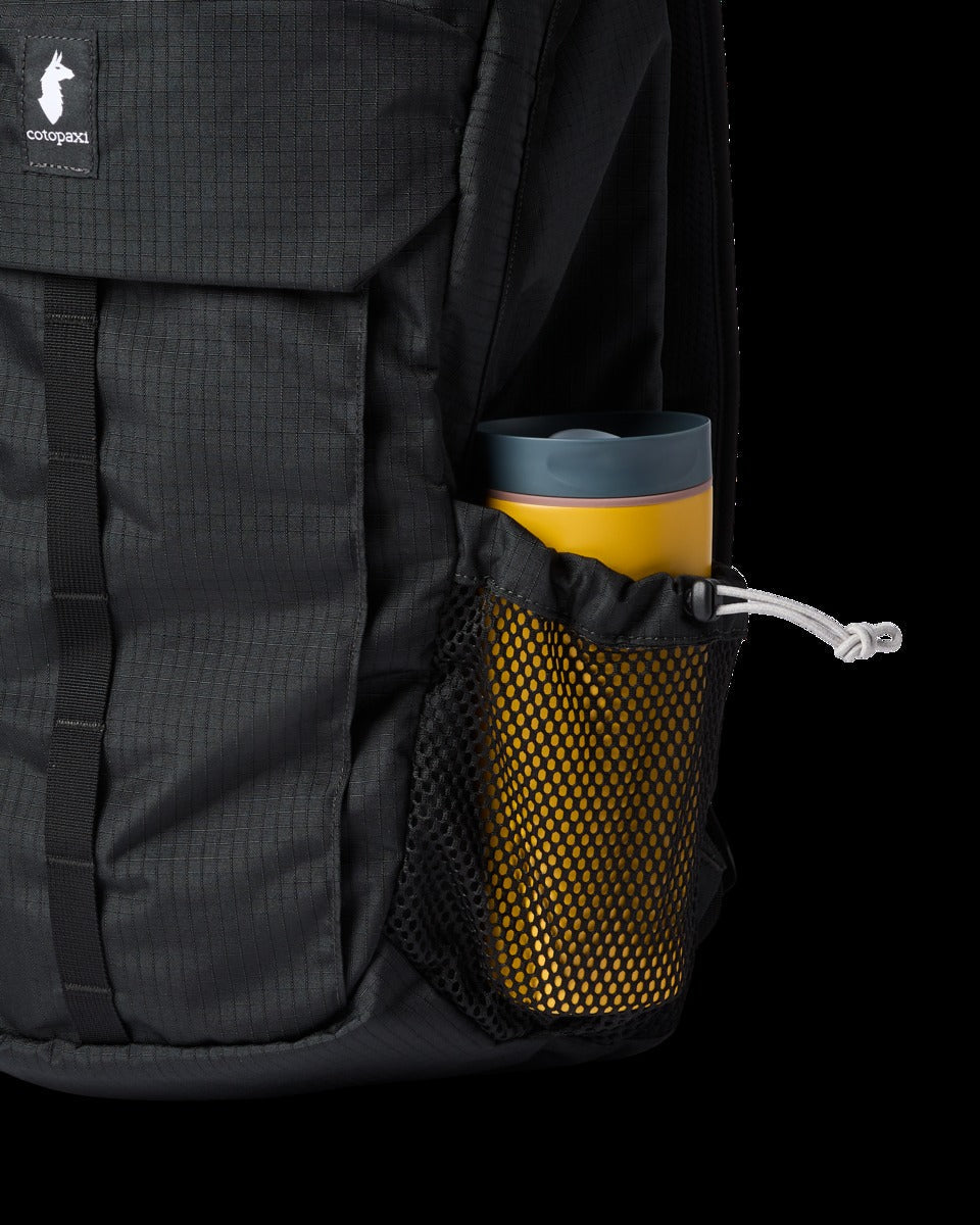 Clase 28L Daypack